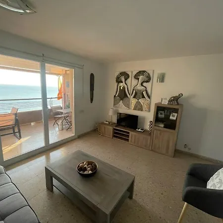 Centro Primera Linea Con Piscina * Бенидорм