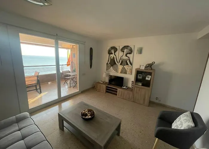 Centro Primera Linea Con Piscina * بينايدورم